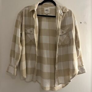 Women’s American Eagle Flannel Button-Up Shirt